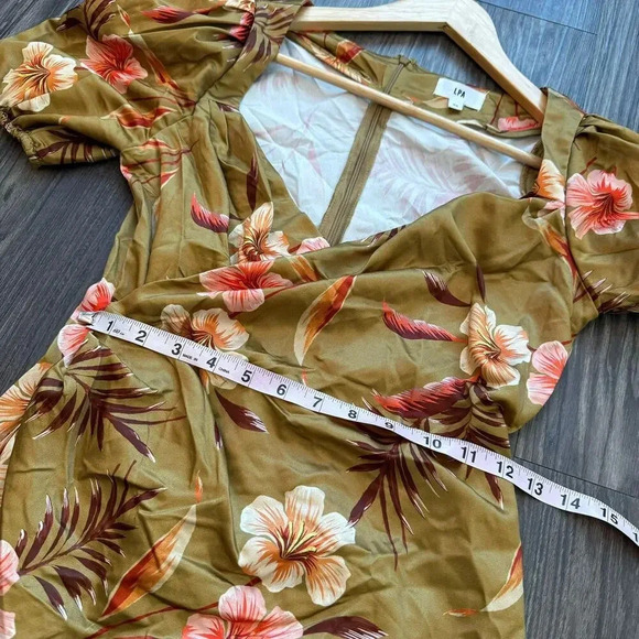 LPA Womens Mini Dress Size XS Brown Floral Short Sleeves V-Neck Revolve Chic - Picture 10 of 11